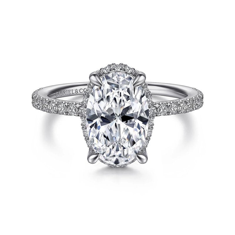 Diamond Oval Engagement ring