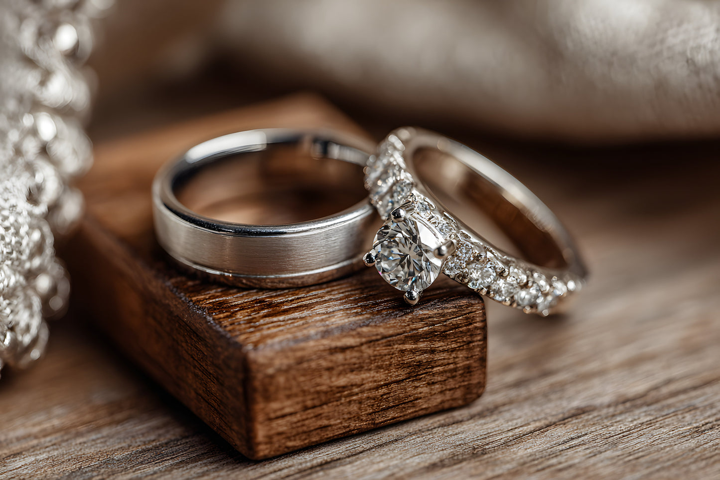 The Ultimate Guide to Choosing Your Wedding Rings Together