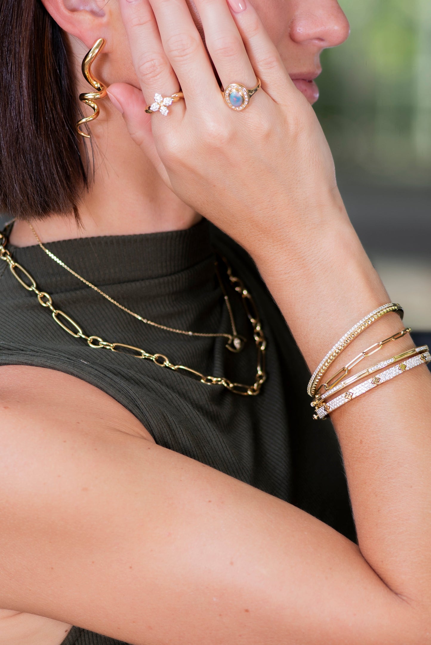 2026 Jewelry Trends: What’s In Style This Year?