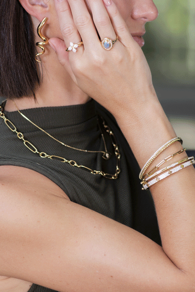 2026 Jewelry Trends: What’s In Style This Year?