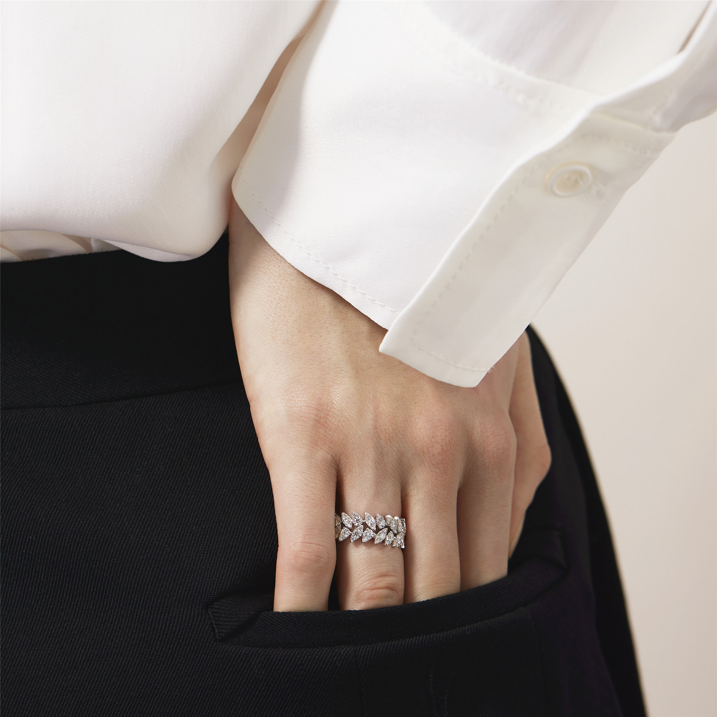 Hearts On Fire Aerial Double Dewdrop Ring in 18k White Gold