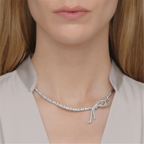 Kwiat Ribbon Diamond Line Necklace in Platinum