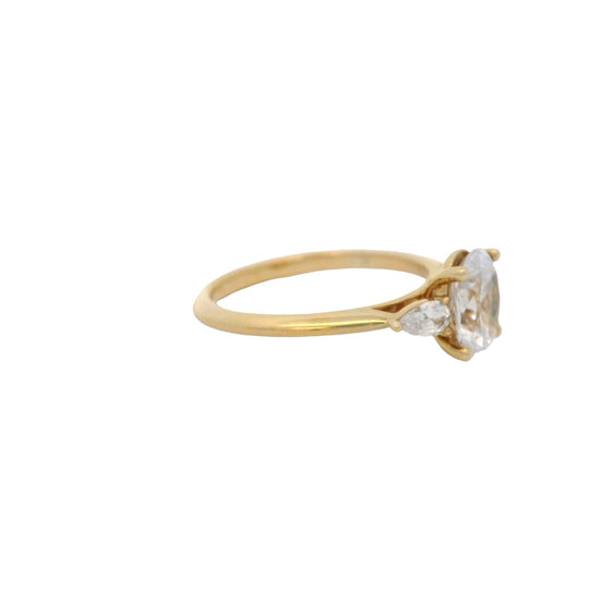 Gold 3-Stone Semi-Mount Engagement Ring