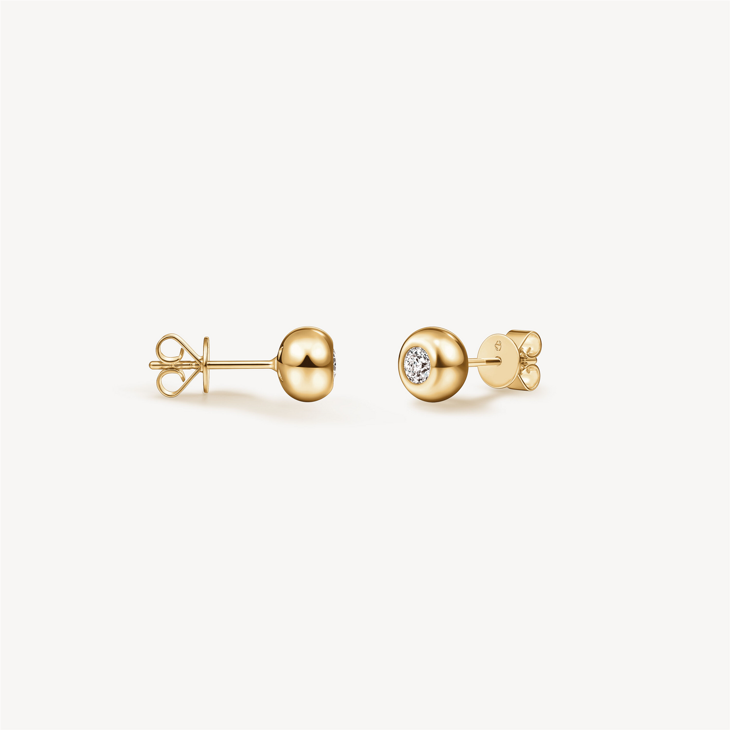 Hearts On Fire Dream Solo Stud Earrings in 18k Yellow Gold