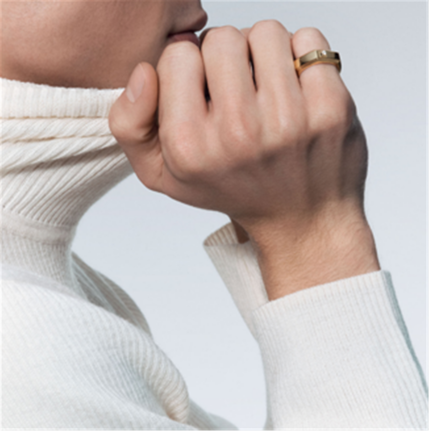 Messika Moderniste Ring in 18k Yellow Gold, Medium