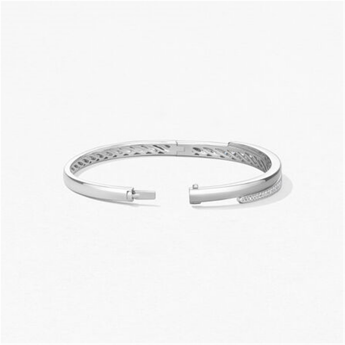 Hearts of Fire 1ct Vela Crossover Bangle in 18k White Gold