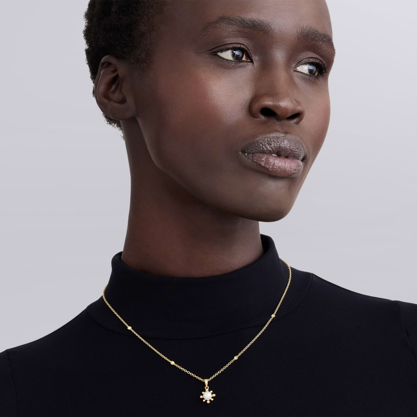 Lagos 18k Gold Petite Fleur Pearl Diamond Pendant Necklace