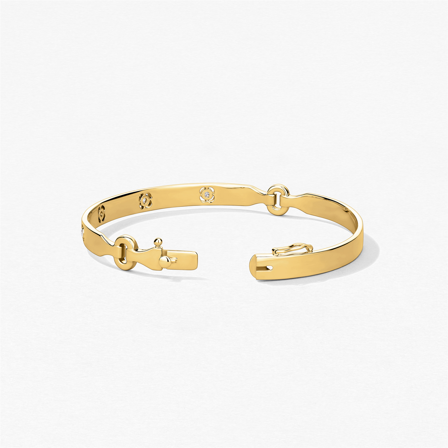 Hearts On Fire Copley Bangle with Diamonds, Medium