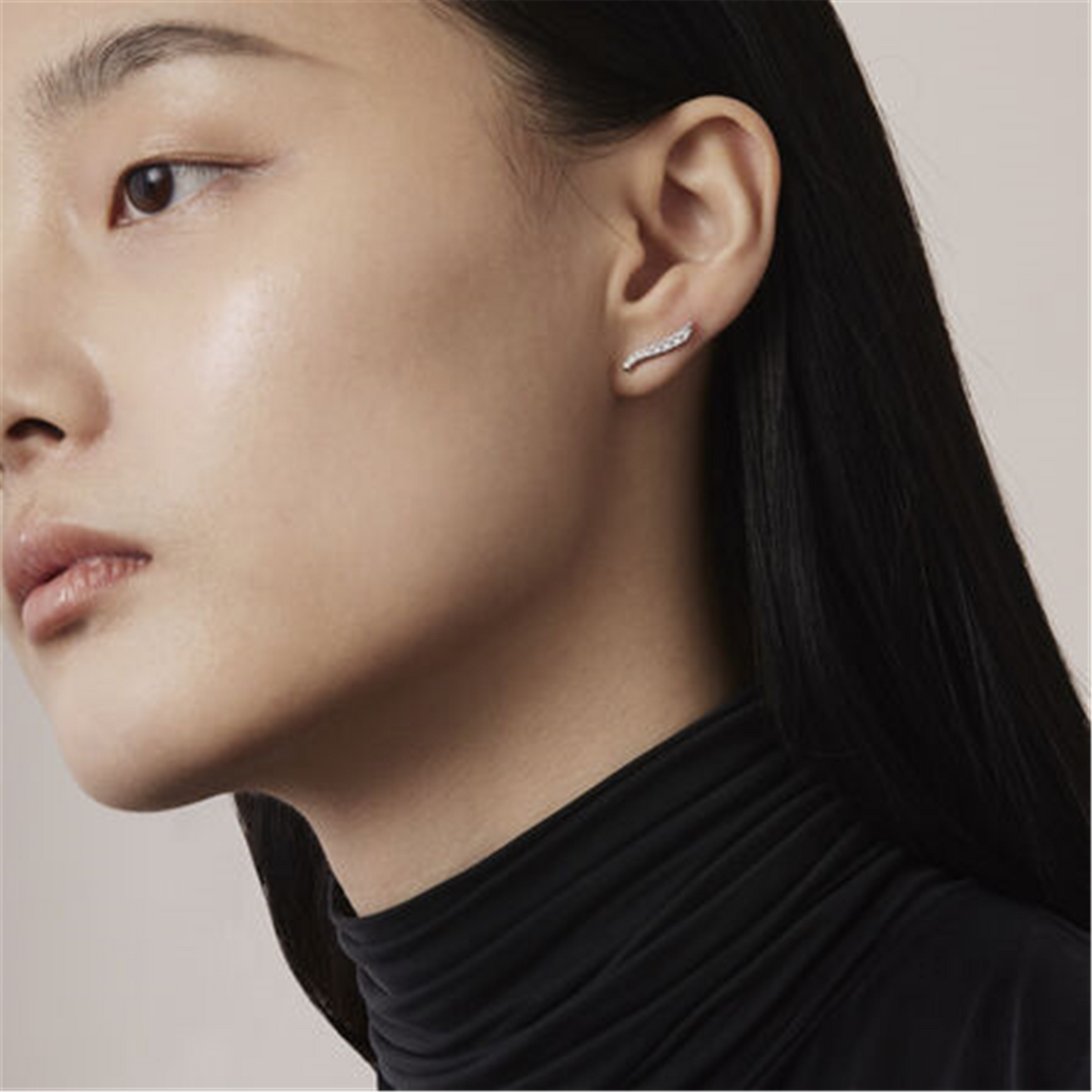 Hearts On Fire French Cut Pavé Diamond Climber Earrings in 18k Gold