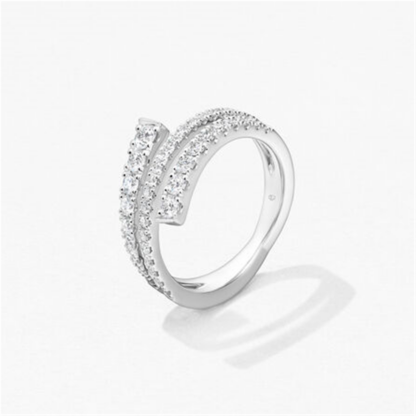 Hearts On Fire Grace Wrap Diamond Ring in 18k White Gold