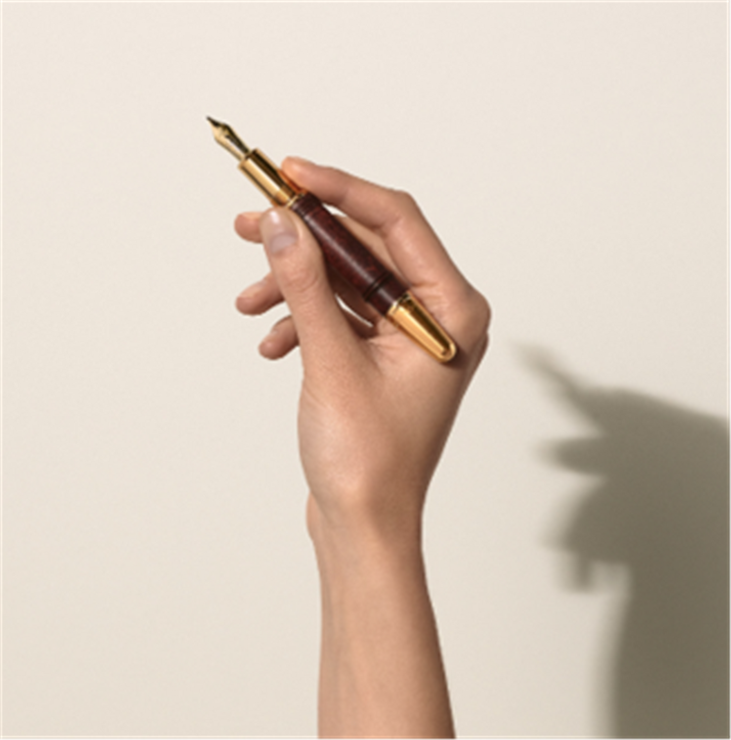 MontBlanc Writers Edition Homage  to Jane Austen Limited Edition 1813 Mother-Of-Pearl Fountain Pen