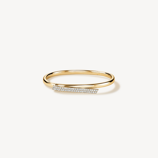 Hearts on Fire Inside/Out Diamond Flip Bangle Bracelet in 18k Yellow Gold
