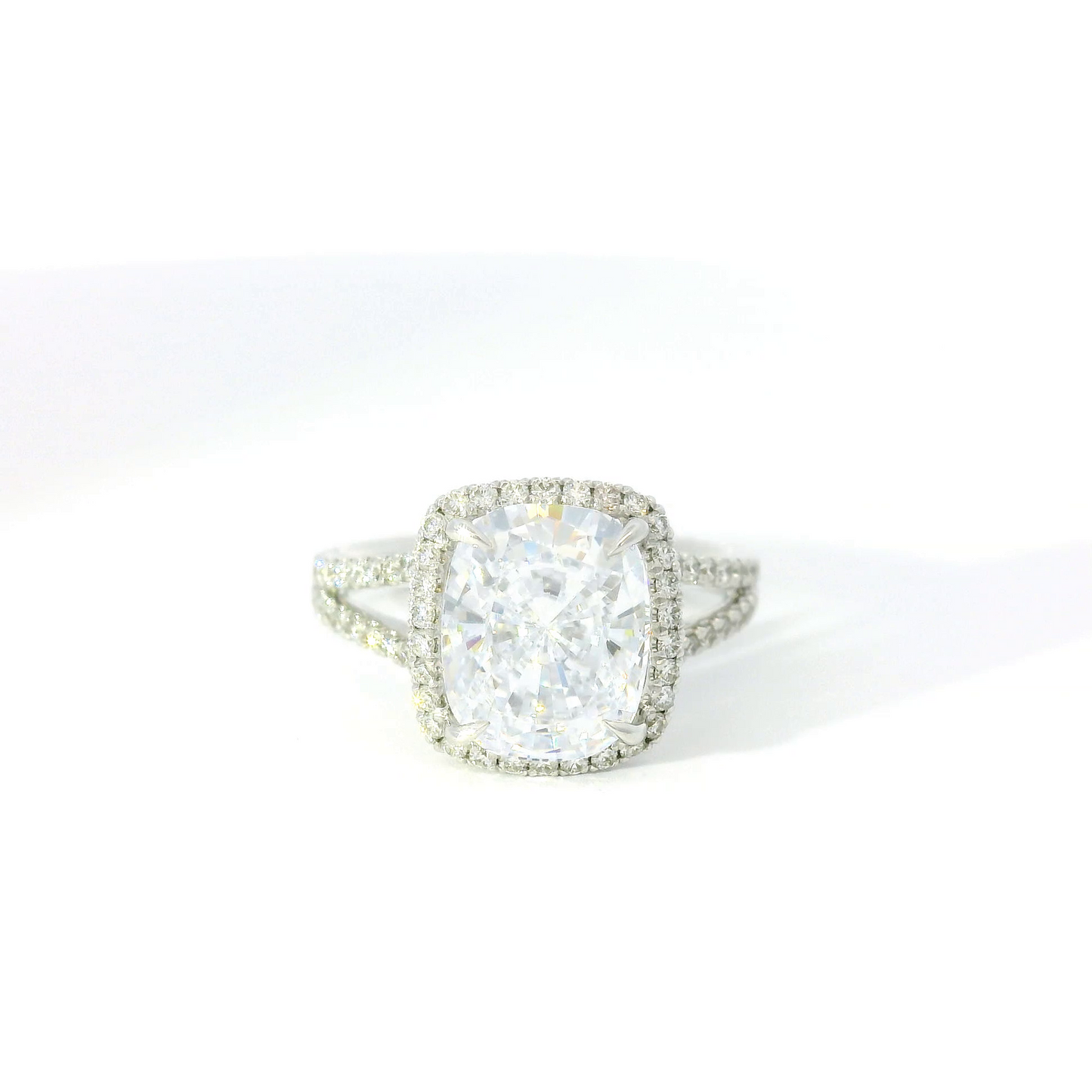 Diamond Halo & Under Galley w/ Split Diamond Sides Engagement Ring Setting