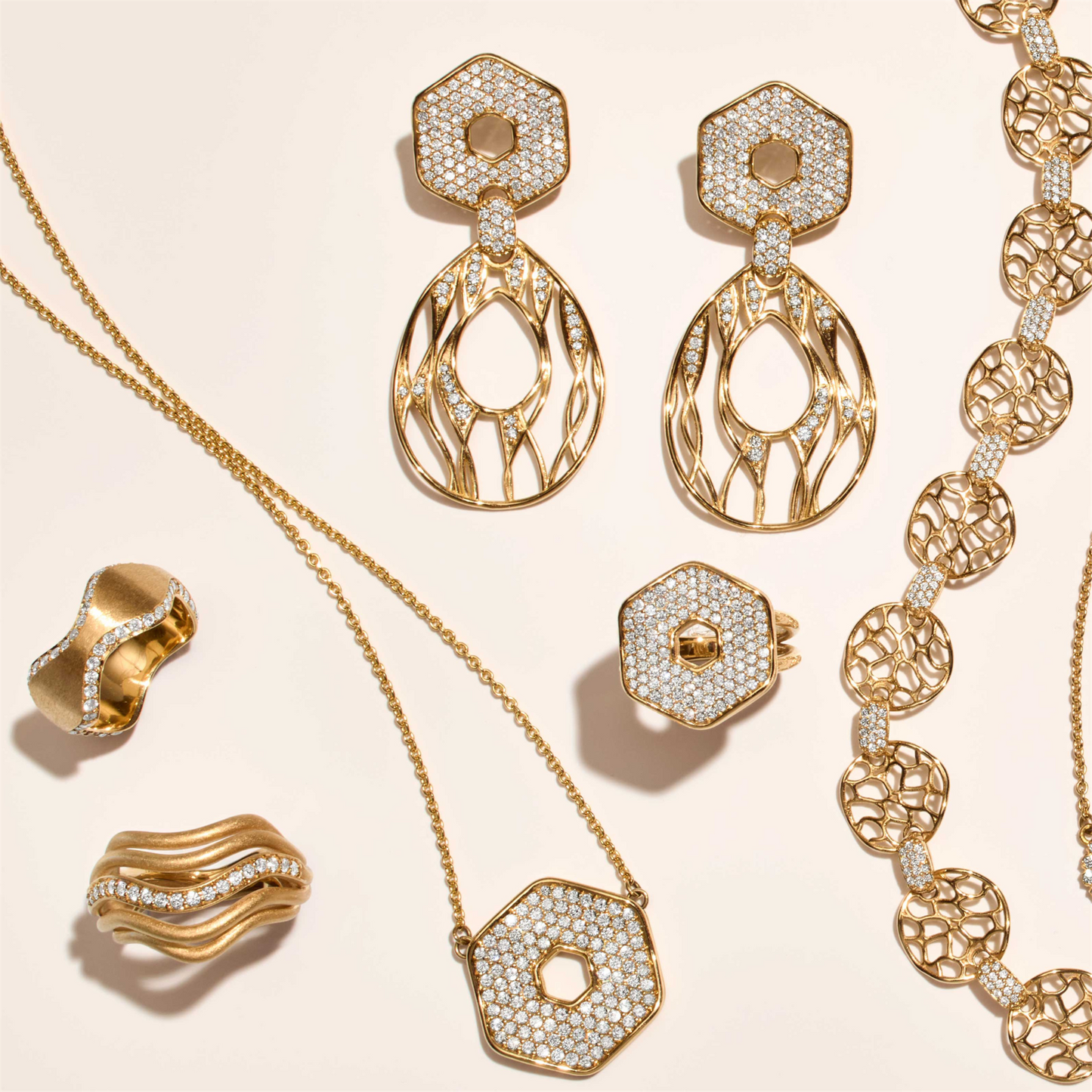 Jamie Turner Sierra Diamond Cocktail Ring in 18k Yellow Gold