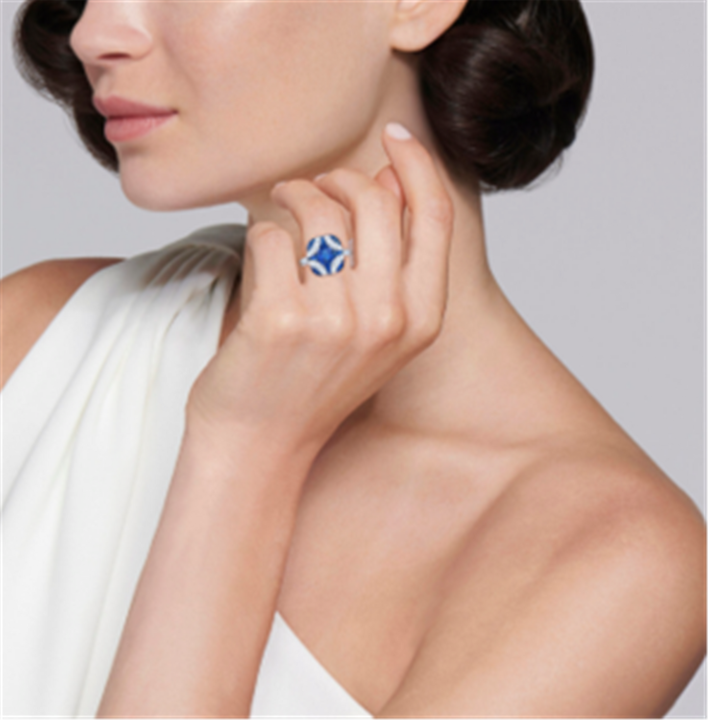 Kwiat Argyle Ring with Diamonds & Sapphires