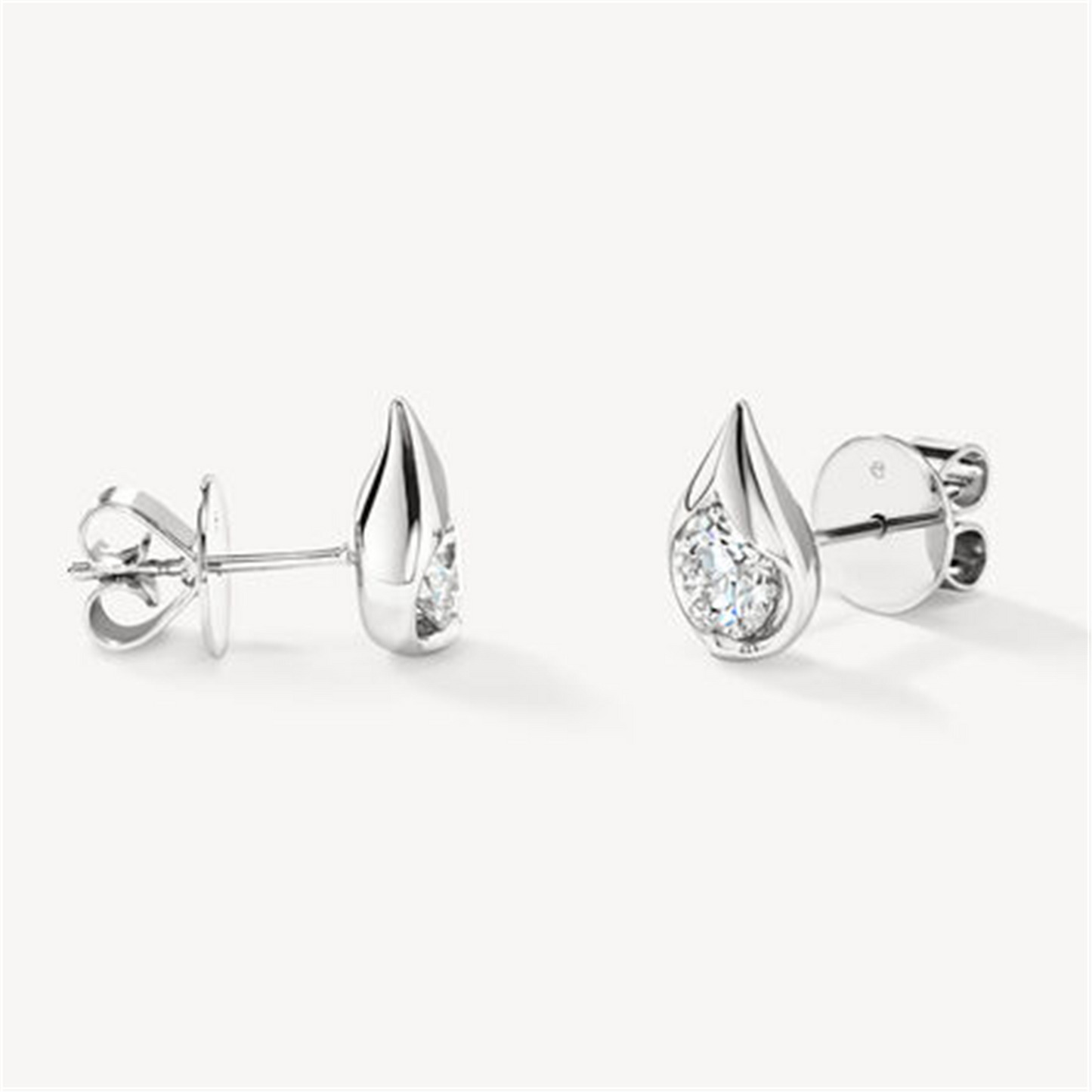 Hearts on Fire LU Droplet 1ct Diamond Studs