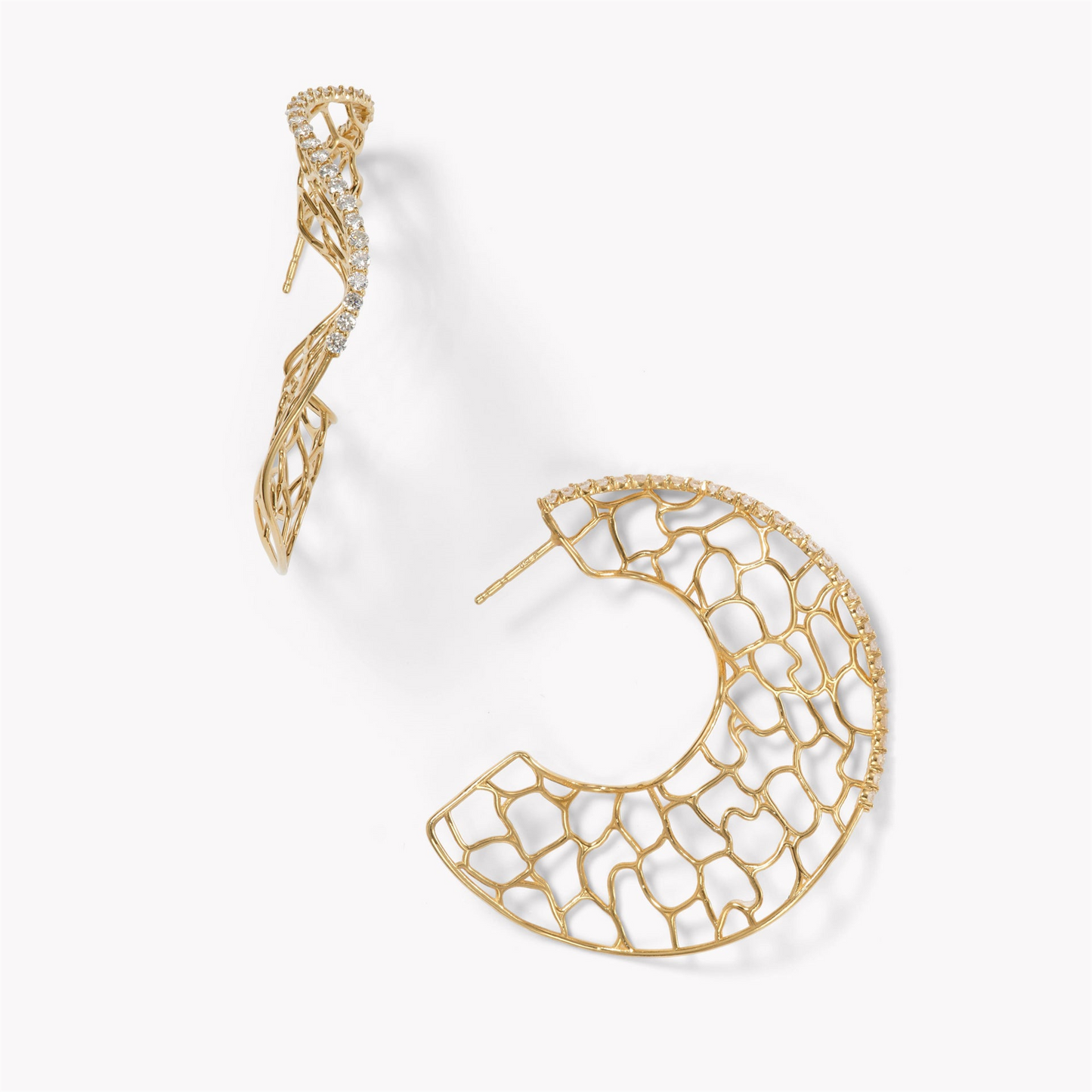 Jamie Turner Large Canyon Hoop Earrings w/ Diamonds in 18k Yellow Gold