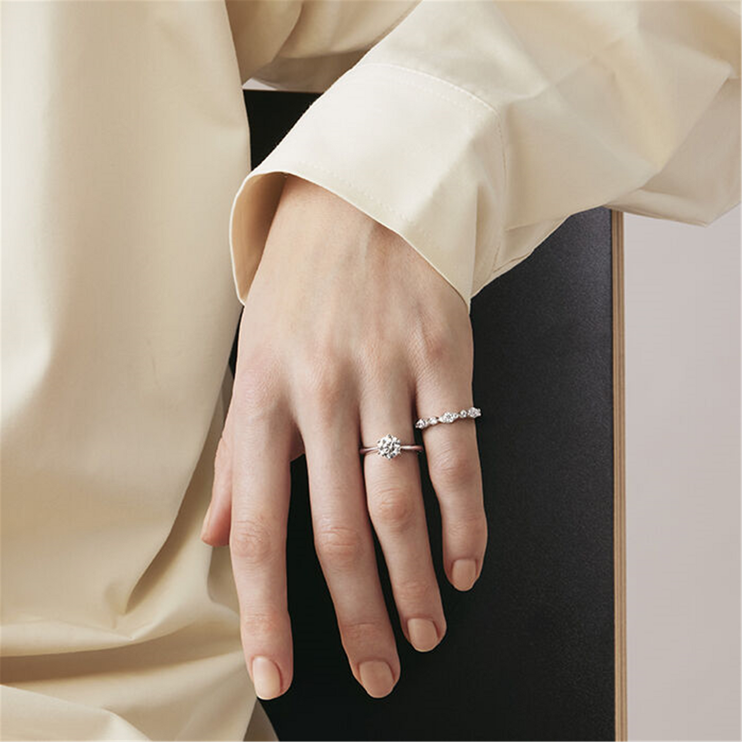 Hearts on Fire Bezel Regal Band in 18k White Gold