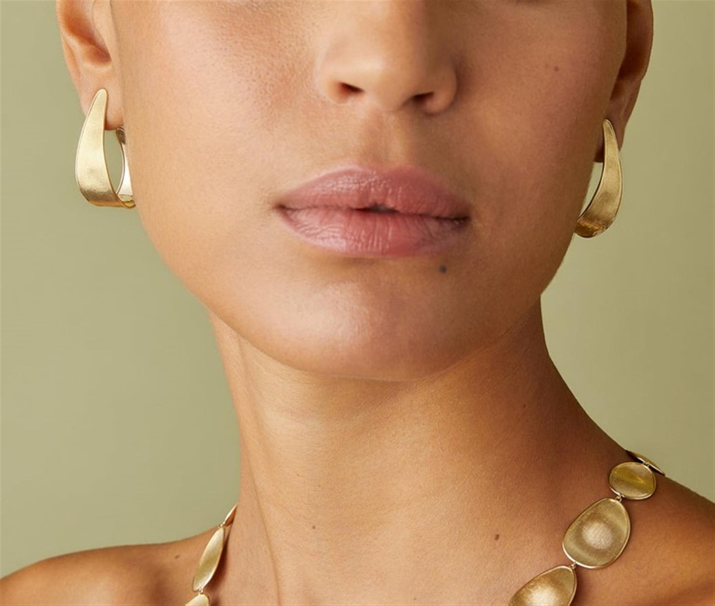 Marco Bicego Lunaria Hand Engarved J Hoops