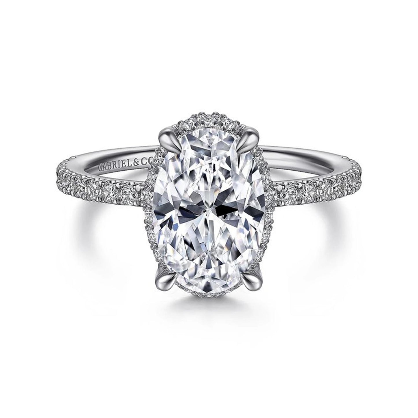 Diamond Oval Engagement ring