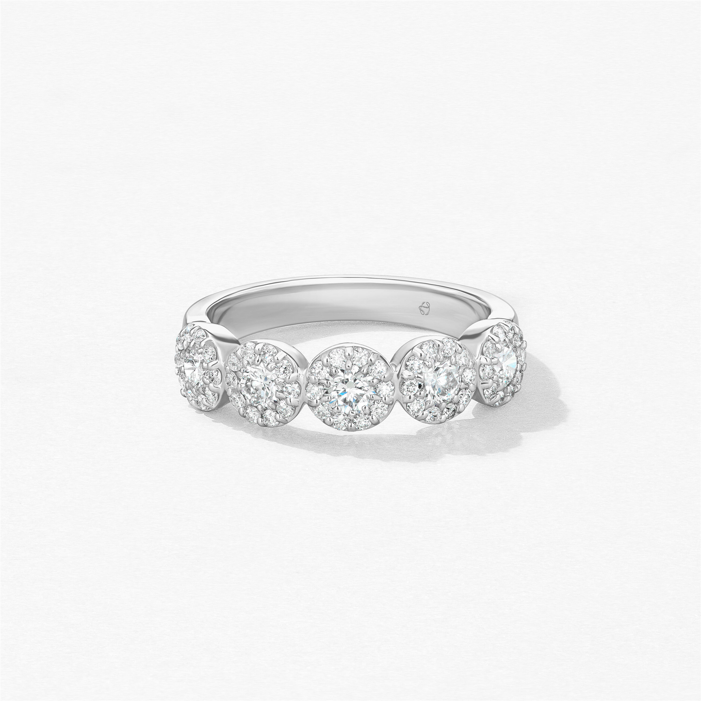 Hearts On Fire Fulfillment Round Band in 18k White Gold