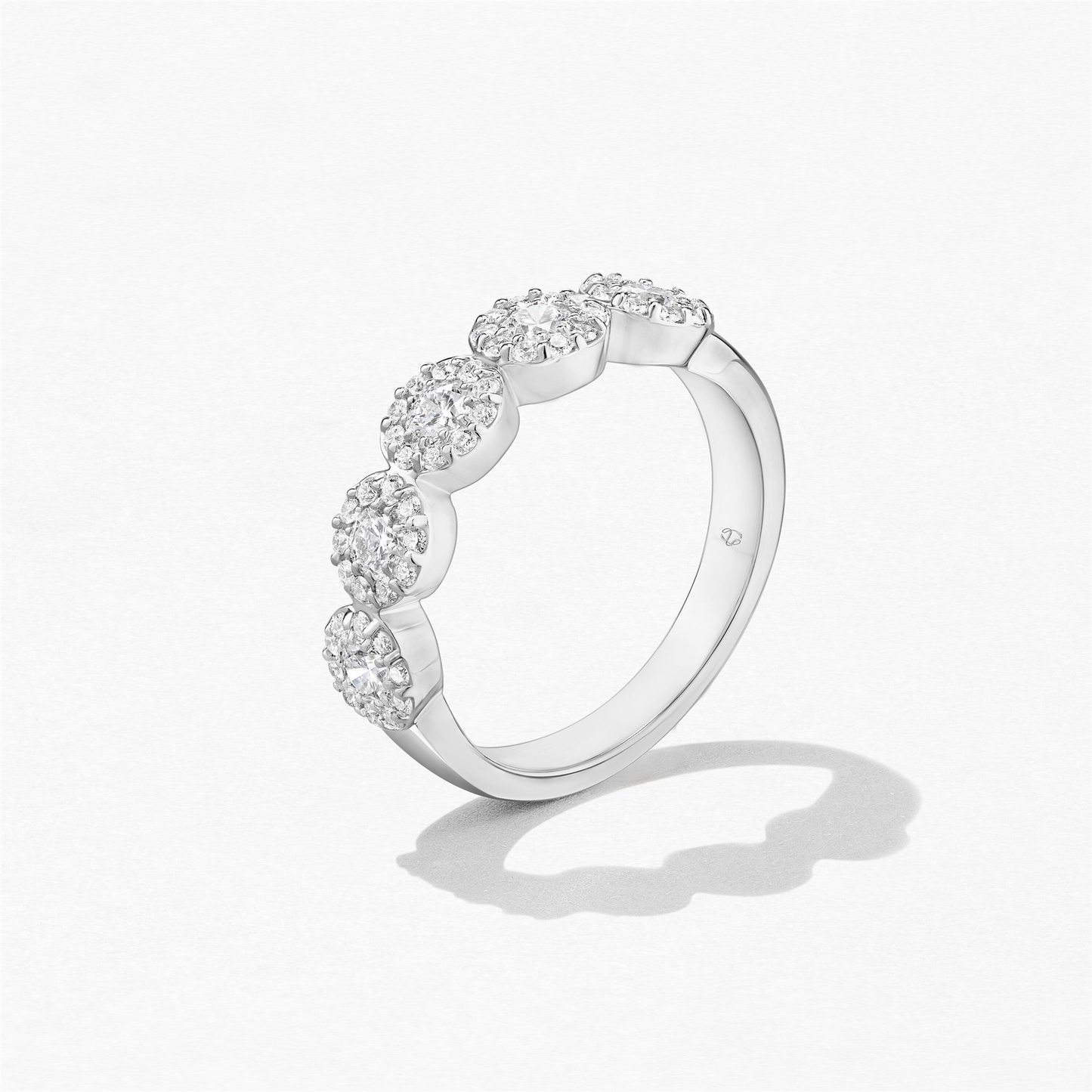 Hearts On Fire Fulfillment Round Band in 18k White Gold