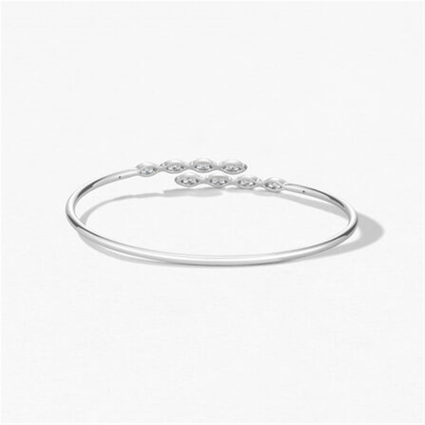 Hearts on Fire Aerial Marquis Flexi Bangle in 18k White Gold