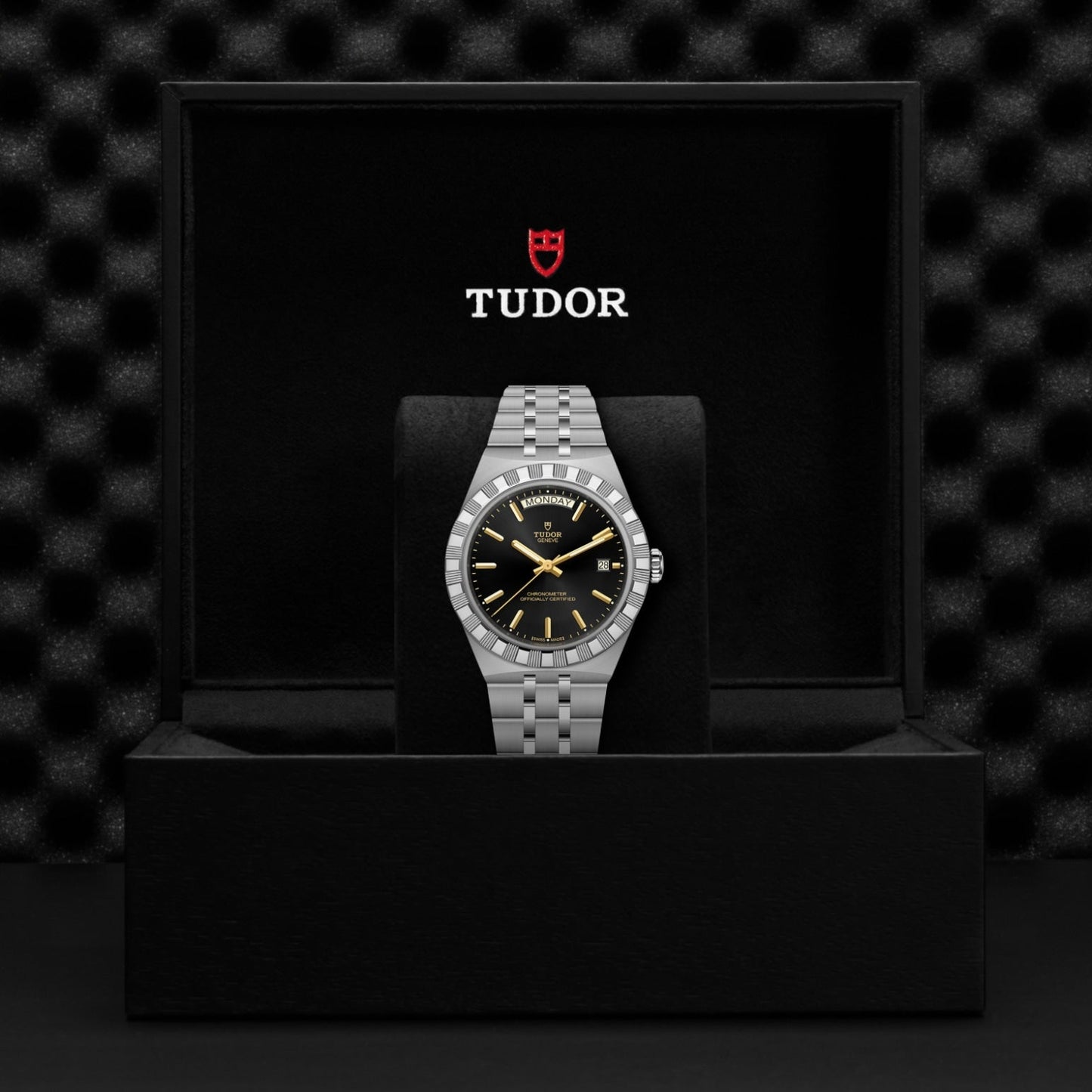 TUDOR Royal