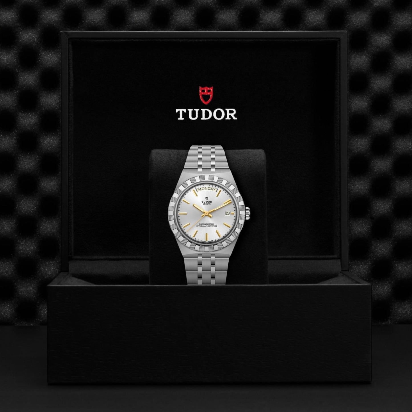 TUDOR Royal