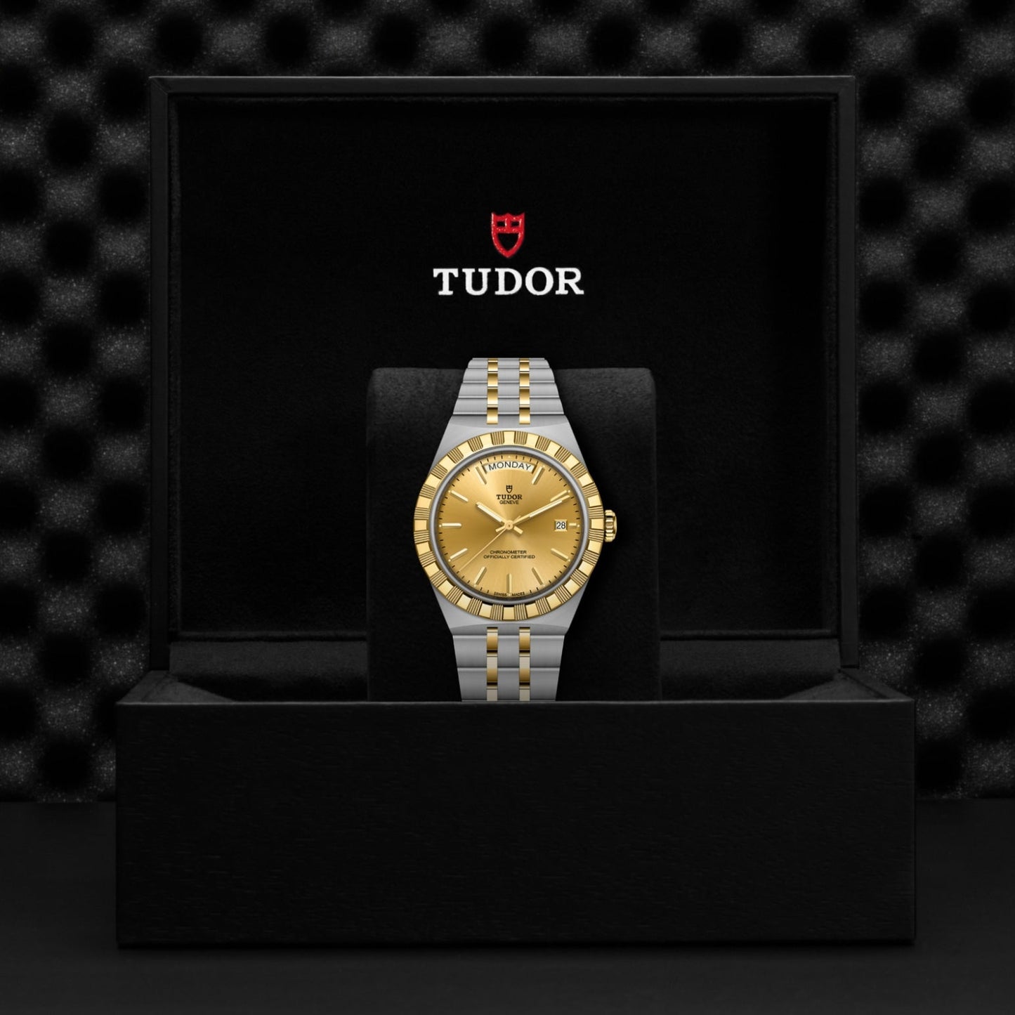 TUDOR Royal